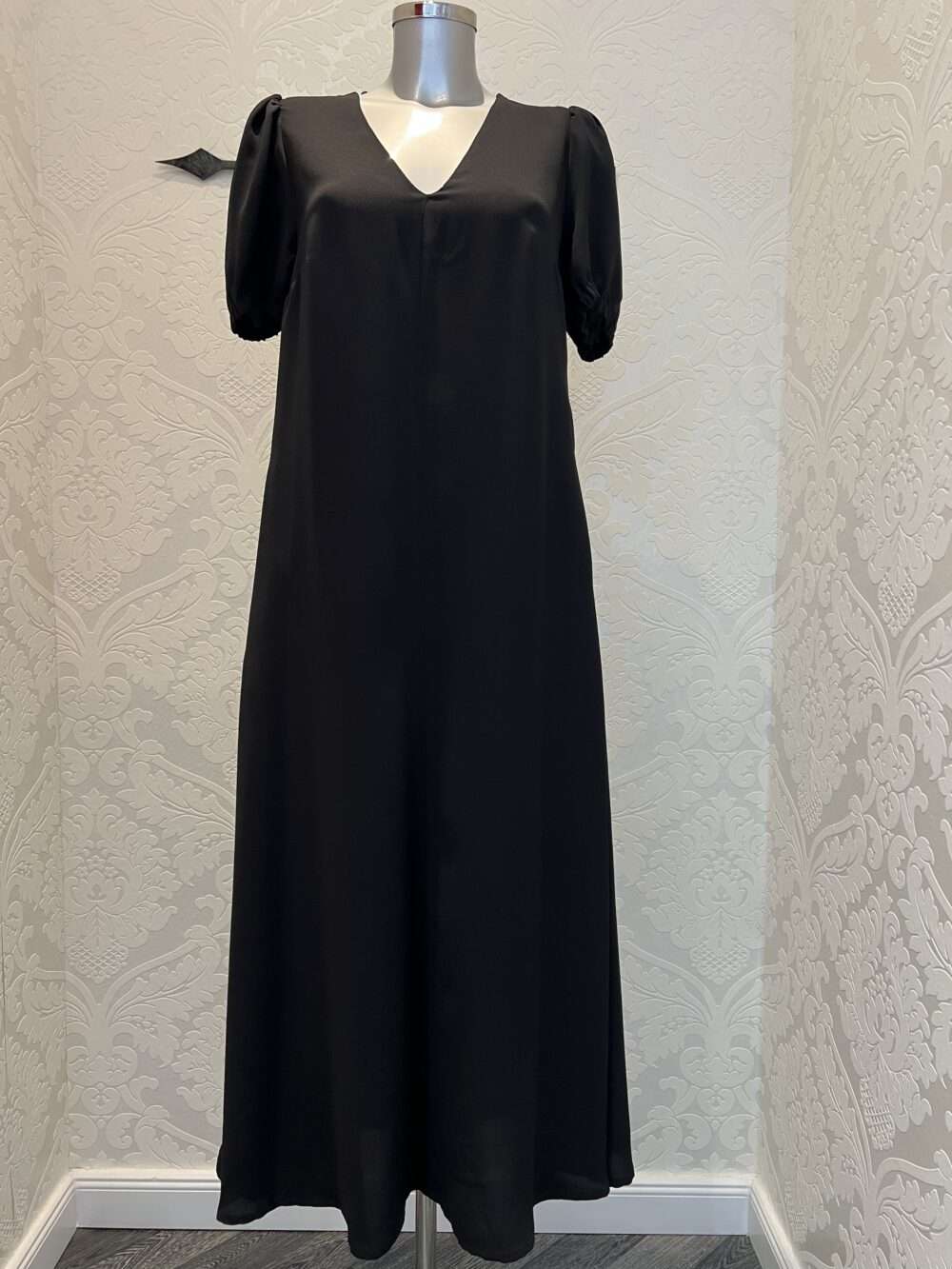 Langes Schwarzes Kleid – Bild 4