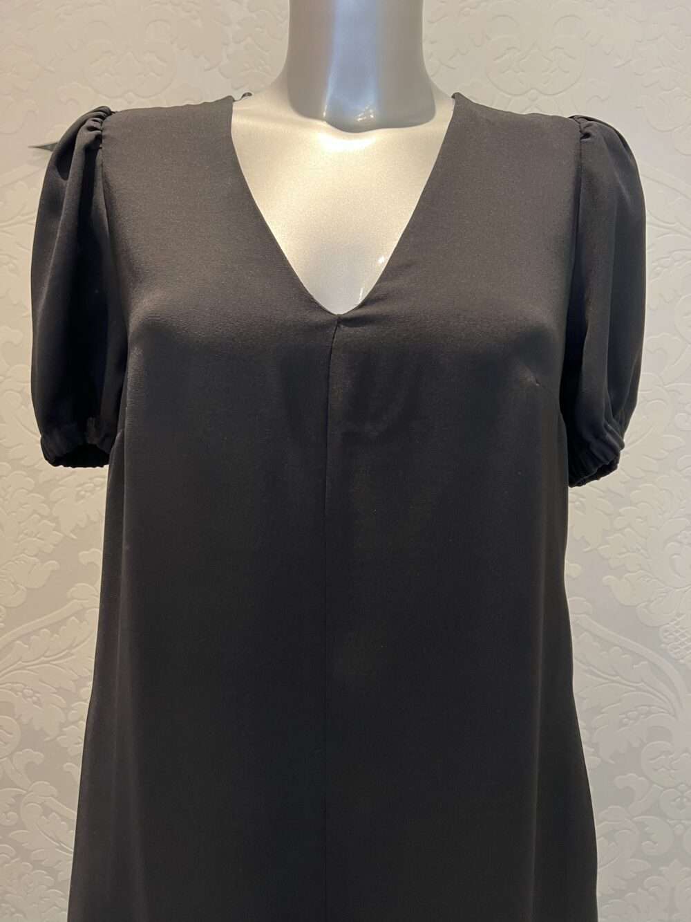 Langes Schwarzes Kleid – Bild 3