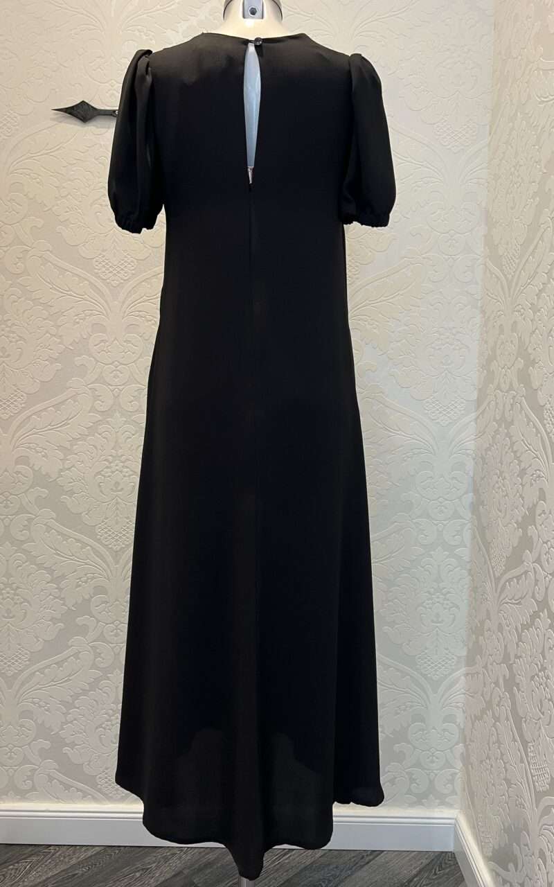 Langes Schwarzes Kleid