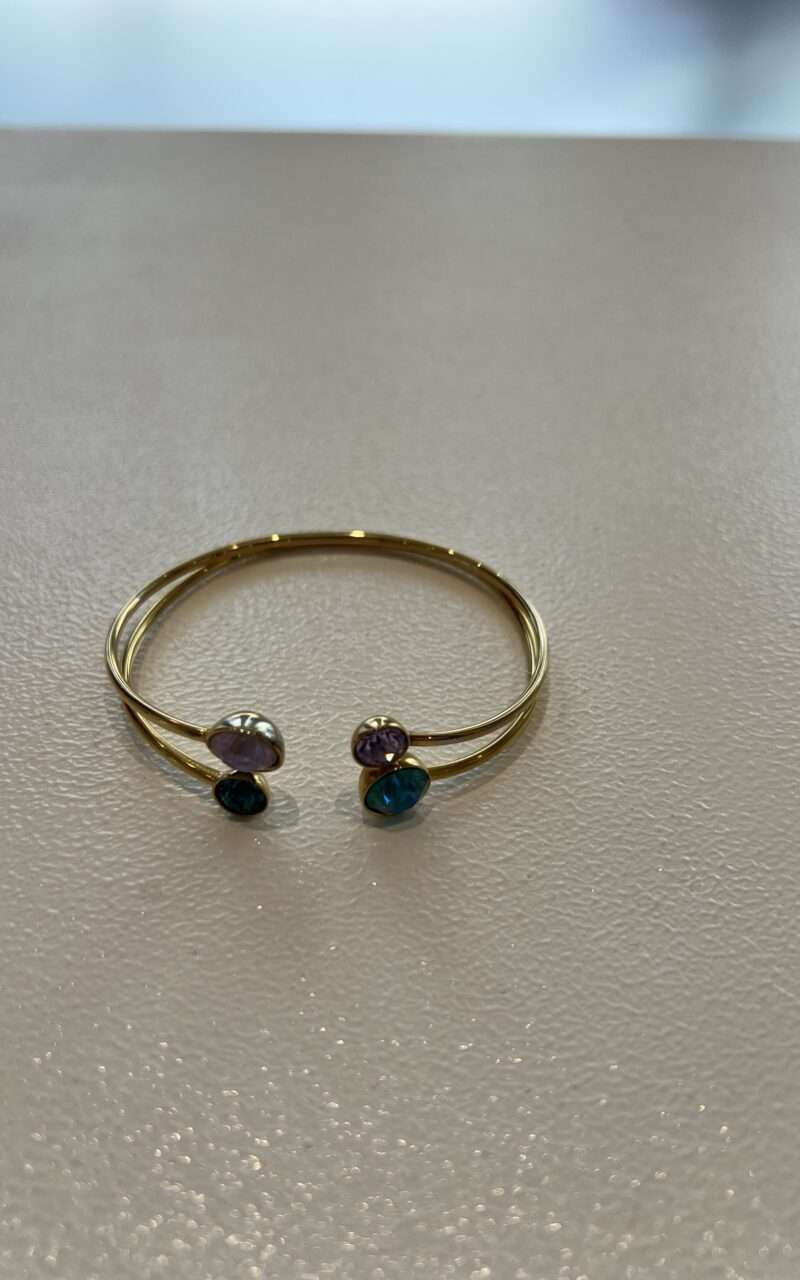 Goldfarbenes Armband